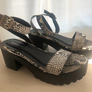 Top Moda Chunky Platform Heels in Snake Print